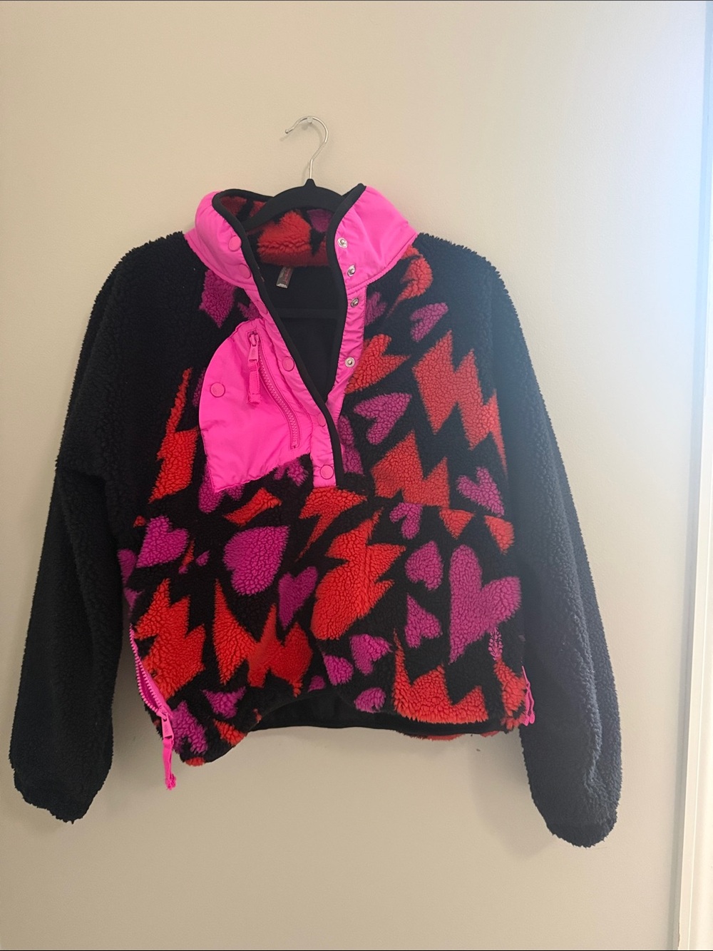 Free People Hit The Slopes Sherpa Pullover with Pink & Red Heart Pattern